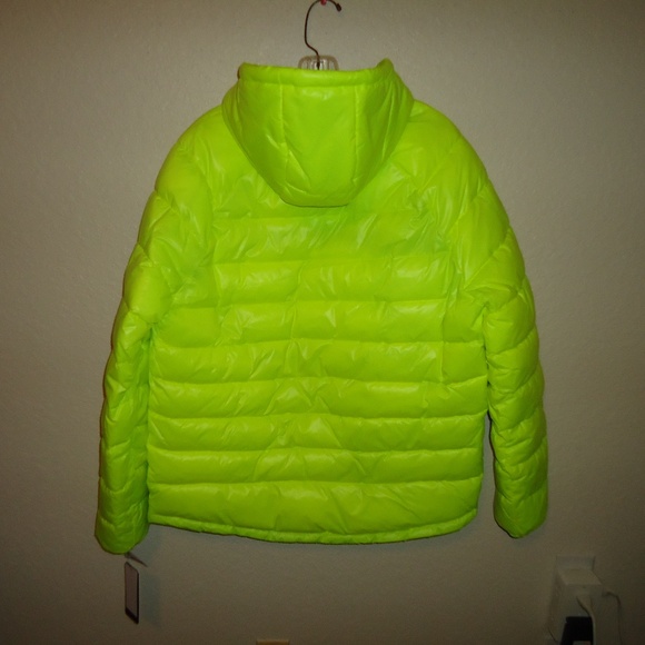 Guess Logo Puffer Hooded Jacket 111AN210 Neon Yellow Men's Size X-Large - Picture 4 of 15